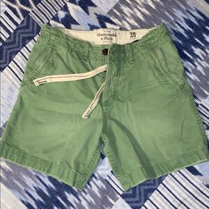 Abercrombie & Fitch Green Cargo Shorts for Men